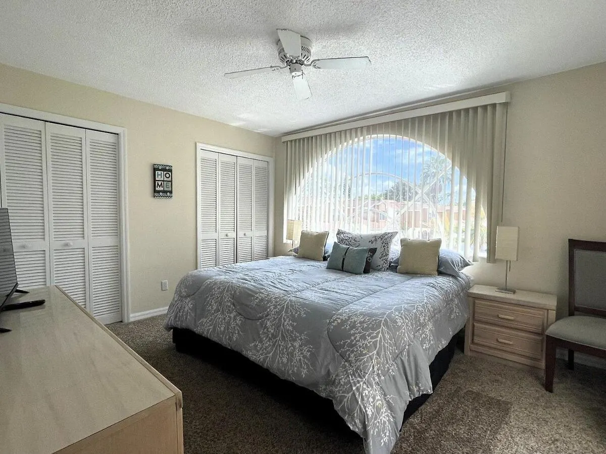 2950 Cottage Grove Court Orlando 3Bed 0*,  United States